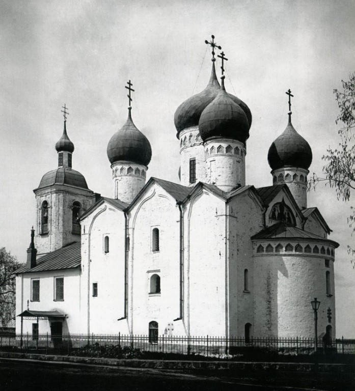 boris-gleb-v-plotnikakh